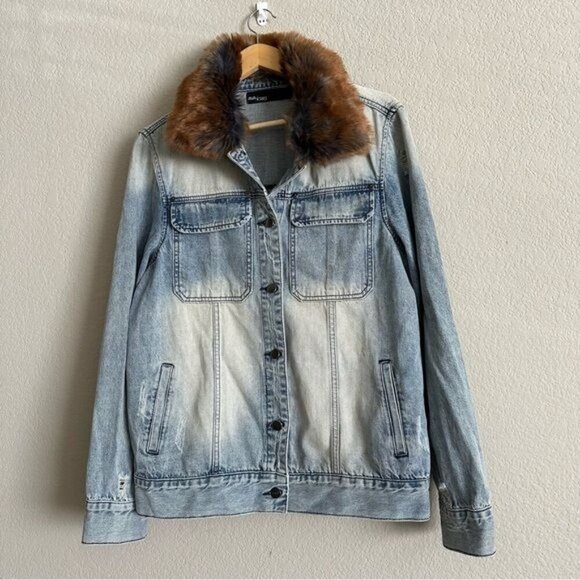 Ava + Kris Jane Denim Fur Collar Oversized Jacket Size Medium - Picture 2 of 14